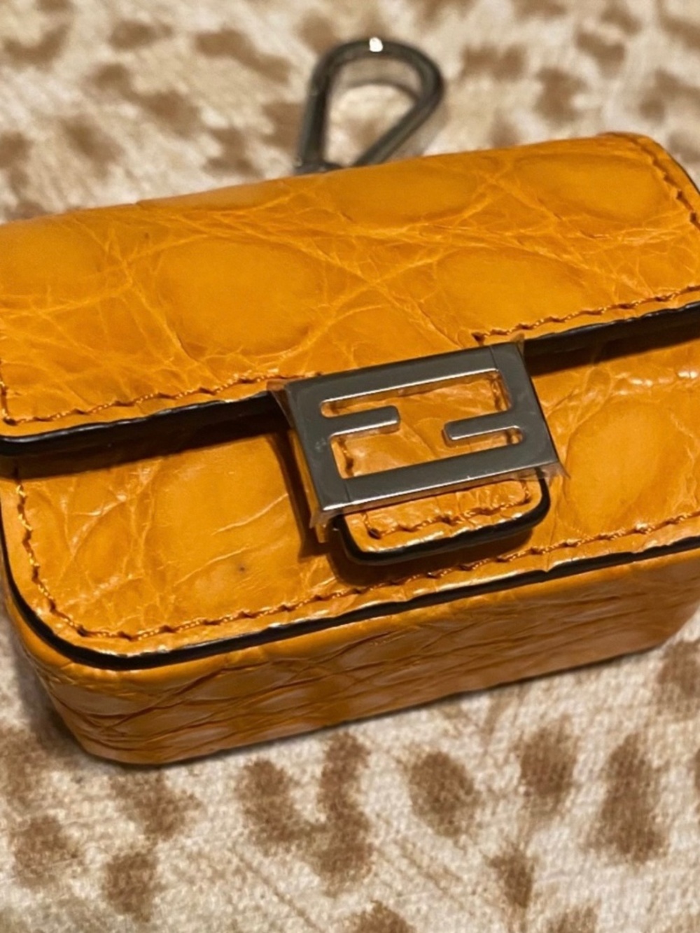 $795 FENDI NEW PICS ADDED Baguette Crocodile Clip On Purse